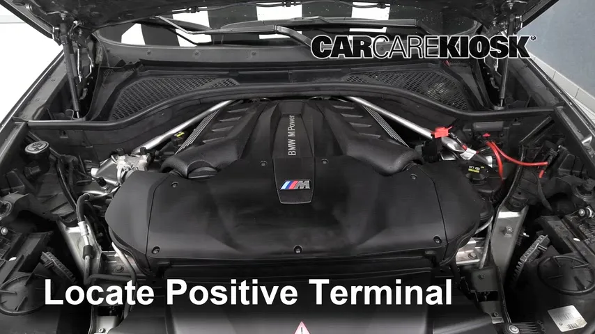 2015 BMW X5 M 4.4L V8 Turbo Battery Jumpstart